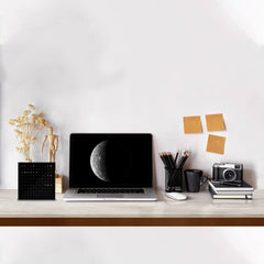 table clock decor